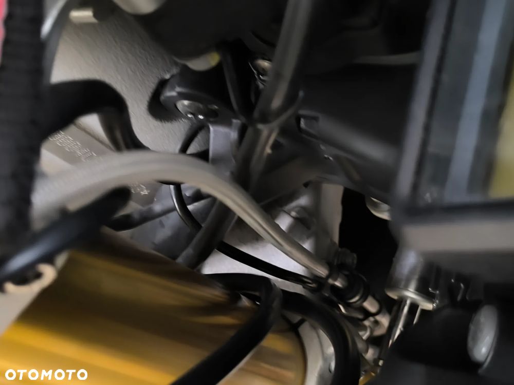 Aprilia Tuono - 21