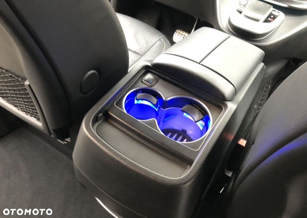 Mercedes-Benz EQV - 34