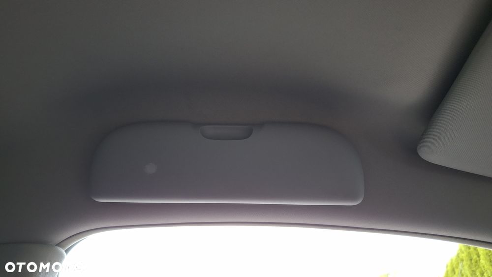 Renault Laguna dCi 150 FAP Start-Stop Bose Edition - 32