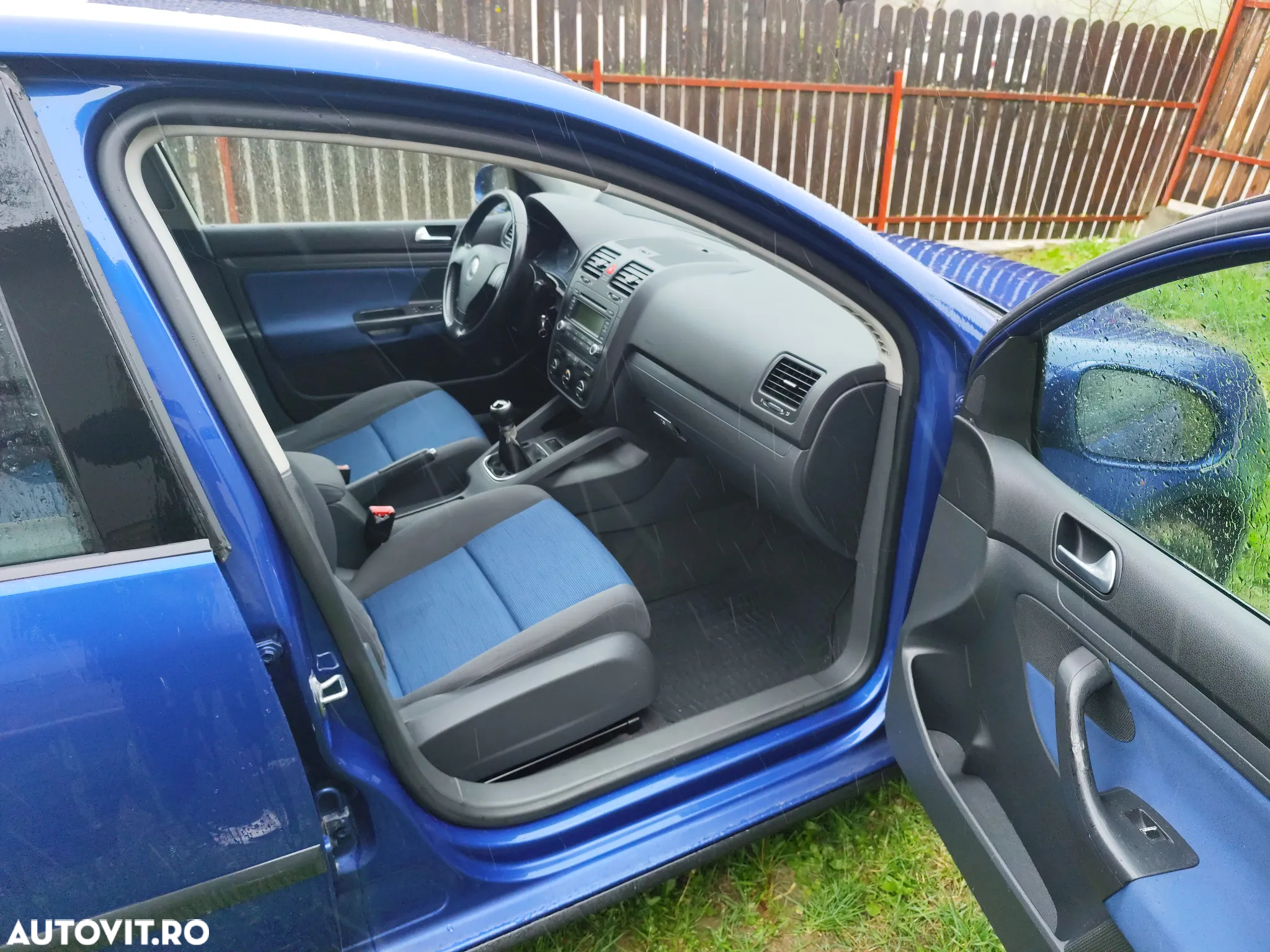Volkswagen Golf 1.6 Comfortline - 5