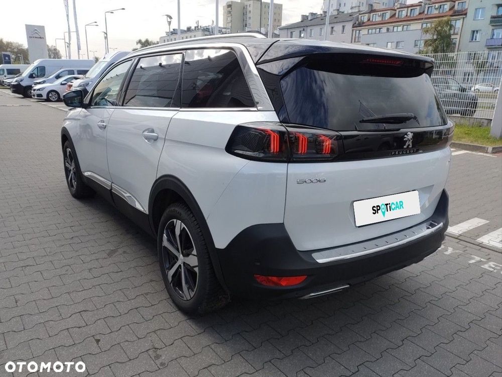 Peugeot 5008 - 7