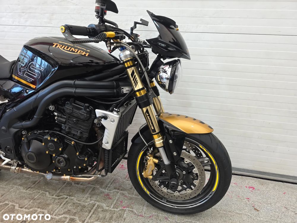 Triumph Speed Triple - 11