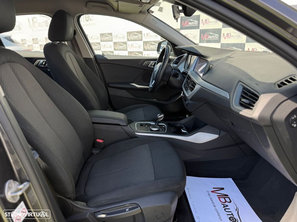 BMW 116 d Advantage Auto - 52