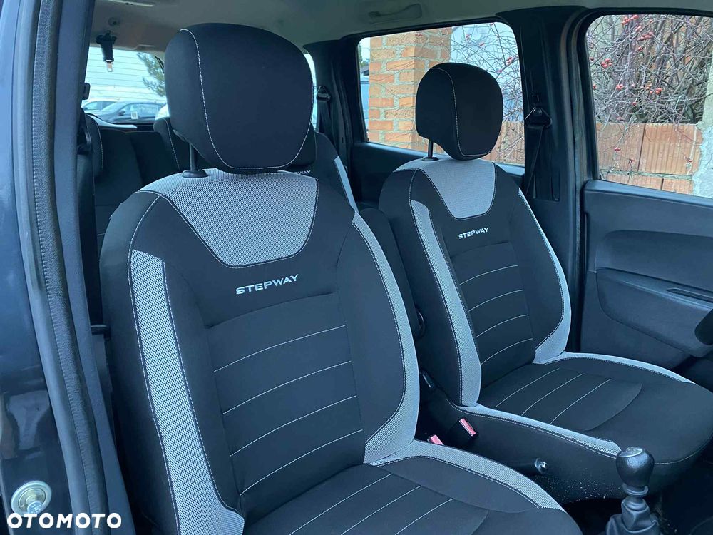 Dacia Lodgy 1.5 Blue dCi Stepway S&S EU6d - 11