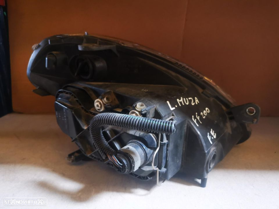 LANCIA MUSA FAROL ESQUERDO - FF200 - 5