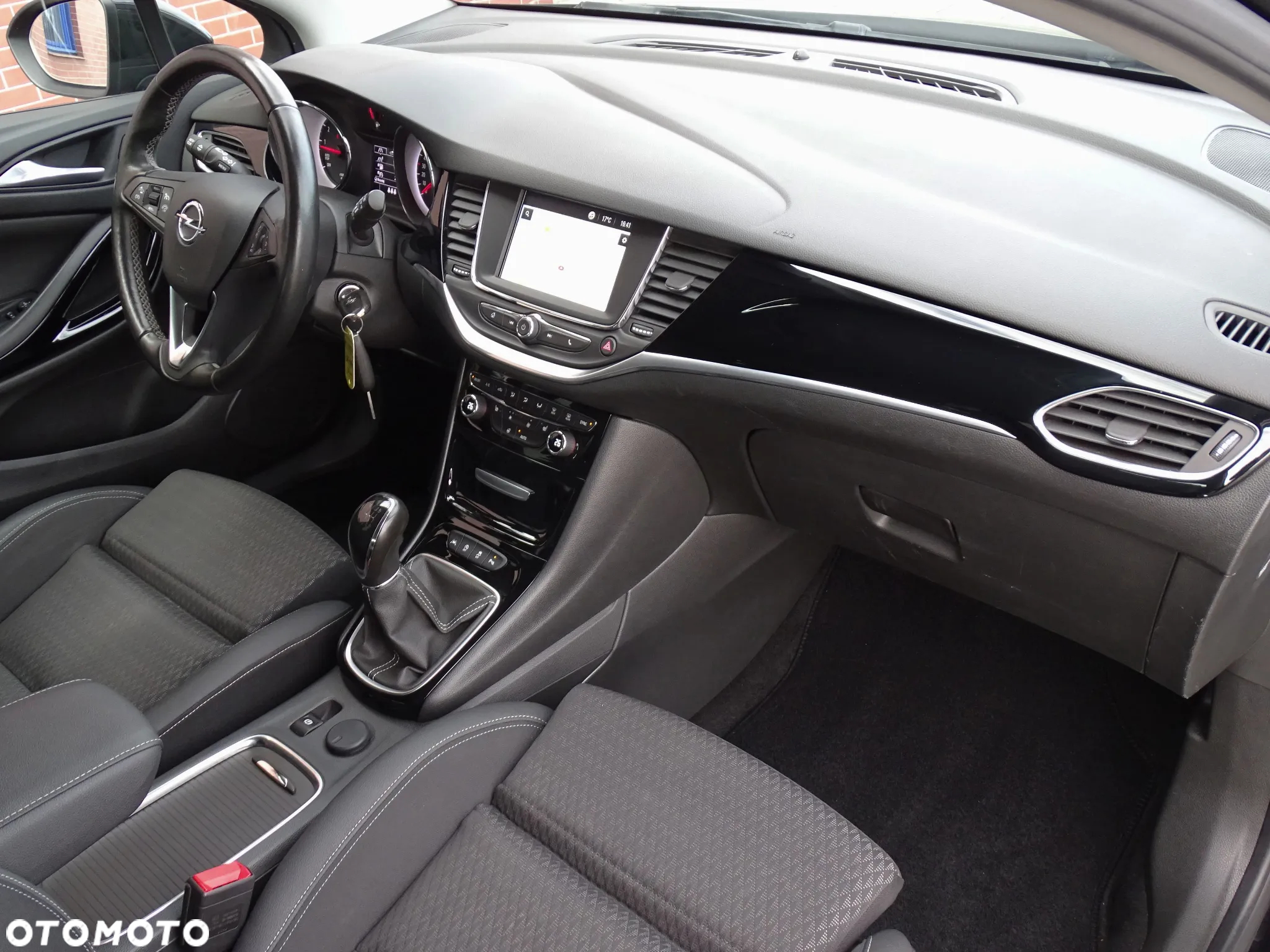 Opel Astra V 1.4 T Dynamic - 20