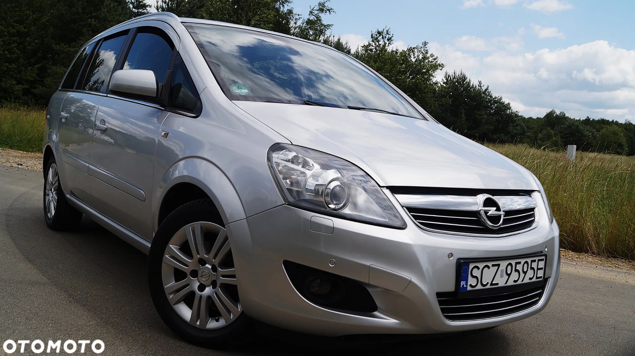 Opel Zafira - 1