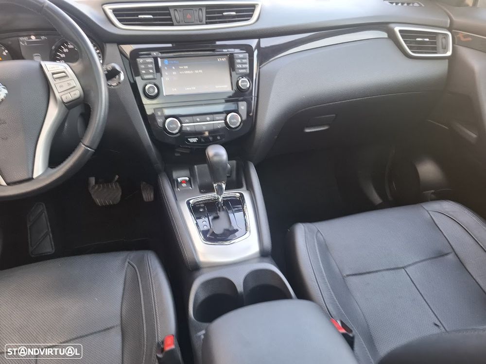 Nissan Qashqai 1.6 dCi Tekna Premium 17 Pele S P.Preta Xtronic - 11