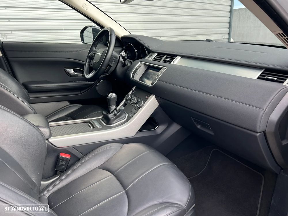 Land Rover Range Rover Evoque - 16
