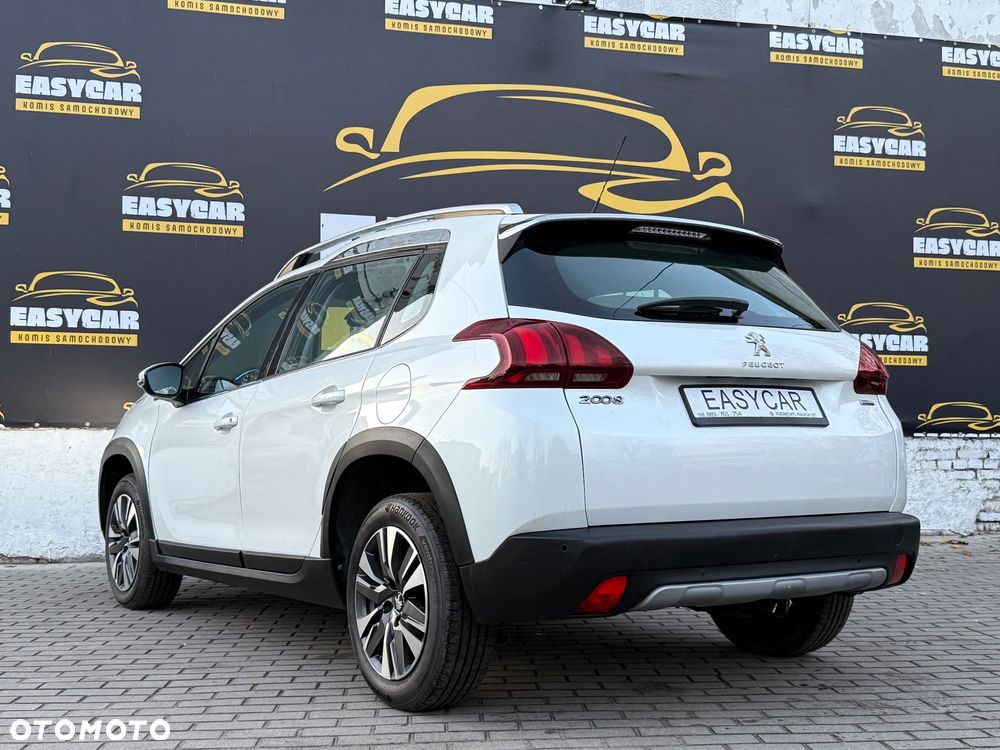 Peugeot 2008 PureTech 110 Style - 4