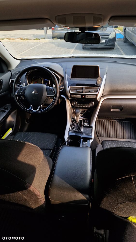 Mitsubishi Eclipse Cross - 7