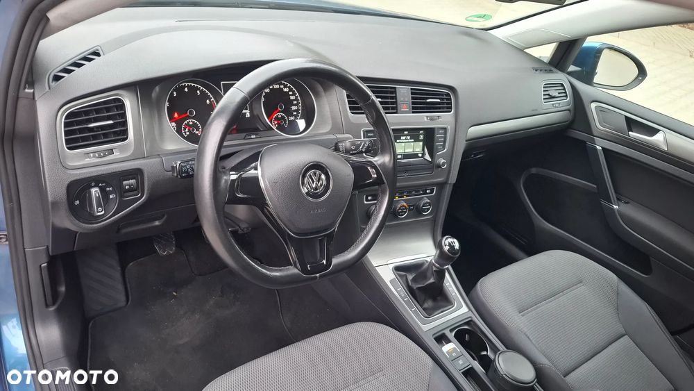 Volkswagen Golf 1.2 TSI BMT Trendline EU6 - 12