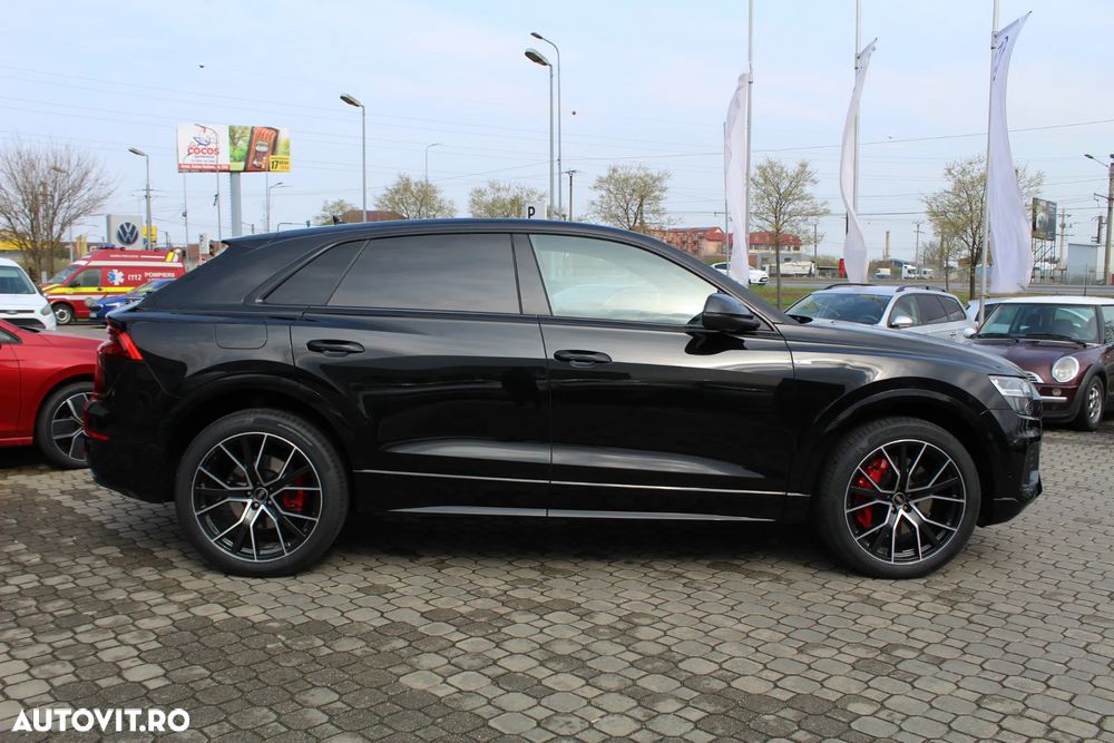 Audi Q8 55 TFSIe quattro tiptronic - 7