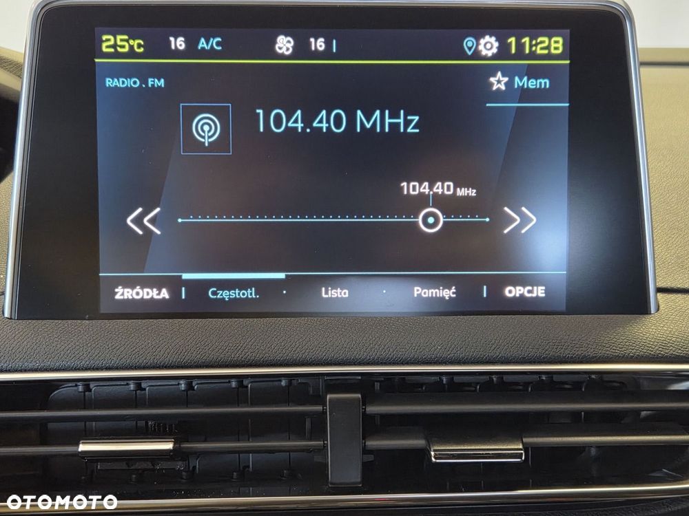 Peugeot 3008 1.6 PureTech Hybrid4 PHEV GT S&S EAT8 - 24