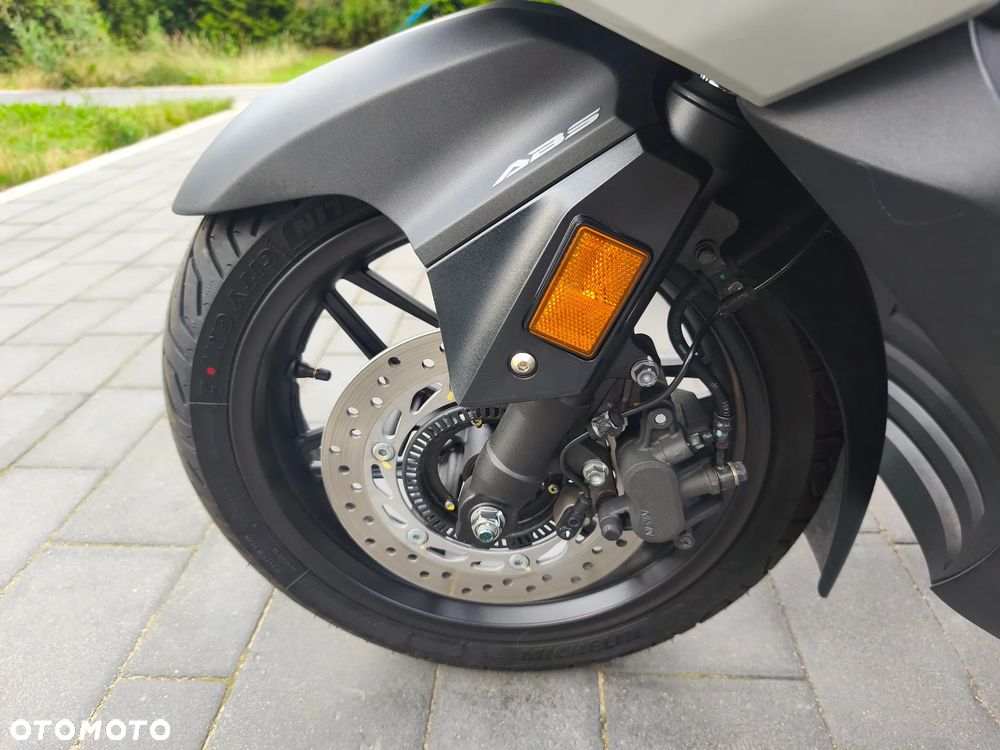 Honda NSS - 24