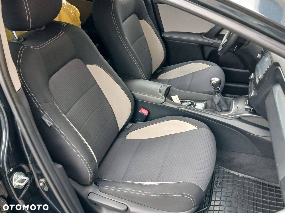 Toyota Avensis Touring Sports 1.8 Edition S+ - 27