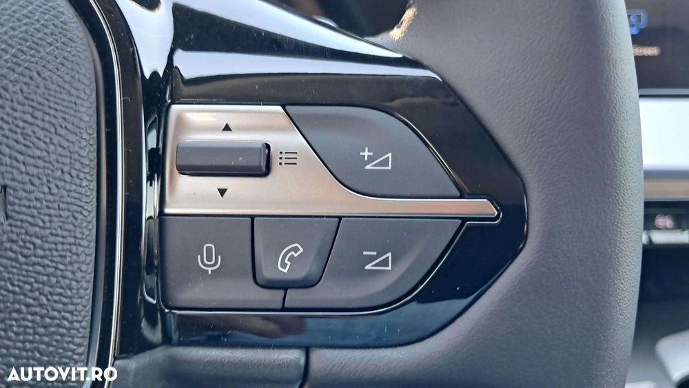 Peugeot 308 1.5L BlueHDI 130 S&S EAT8 Allure - 16