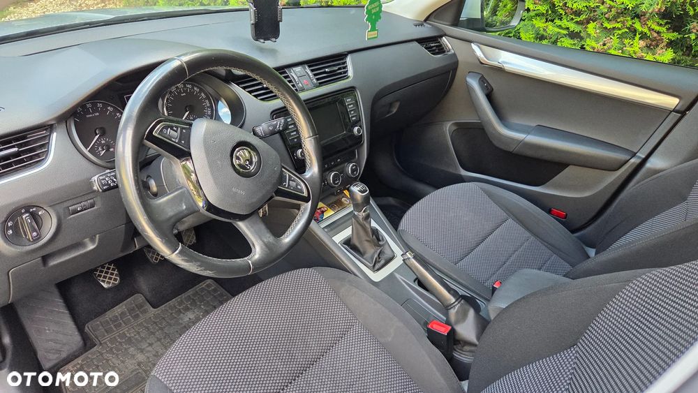 Skoda Octavia 1.6 TDI Edition - 6
