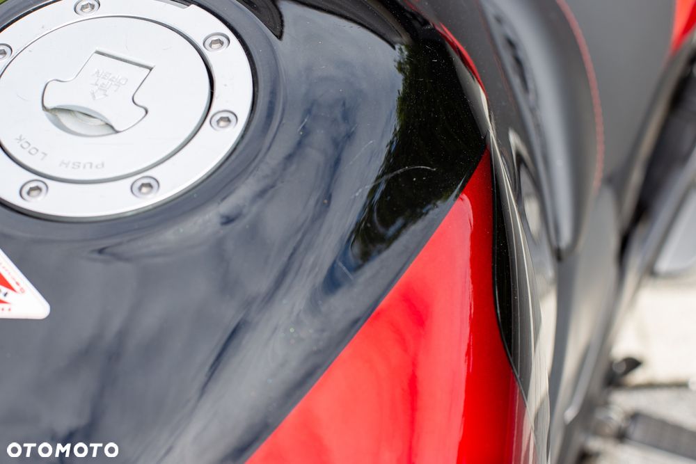 Honda CBF - 24