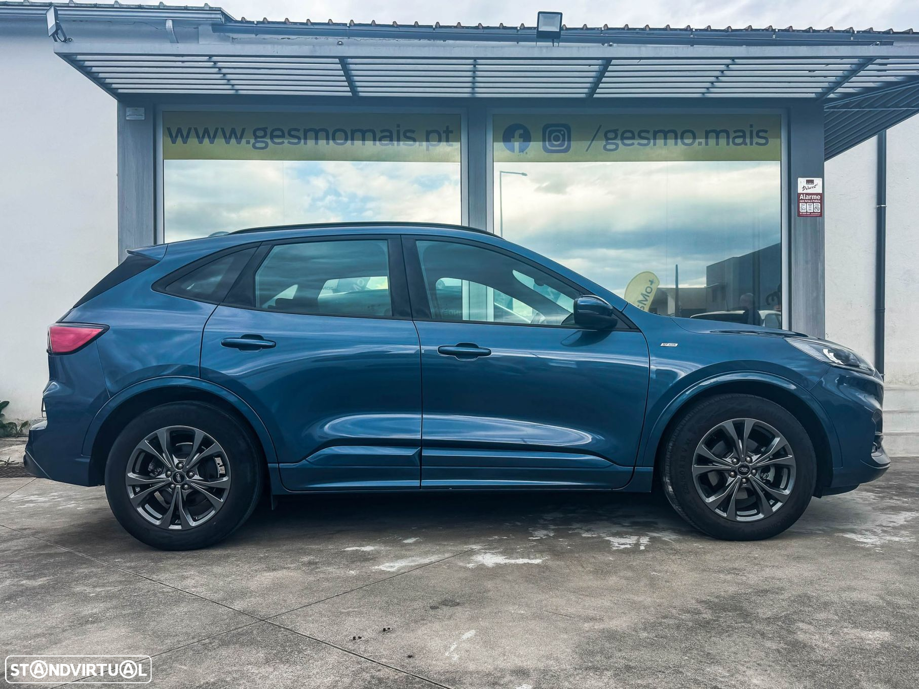 Ford Kuga 1.5 EcoBoost ST-Line - 3