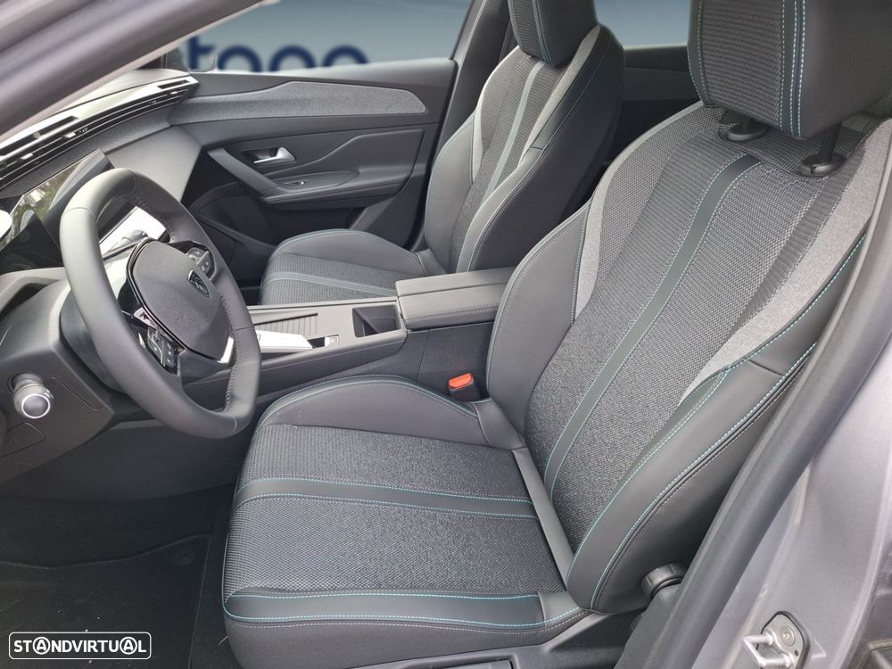 Peugeot e-308 54 kWh Allure - 11