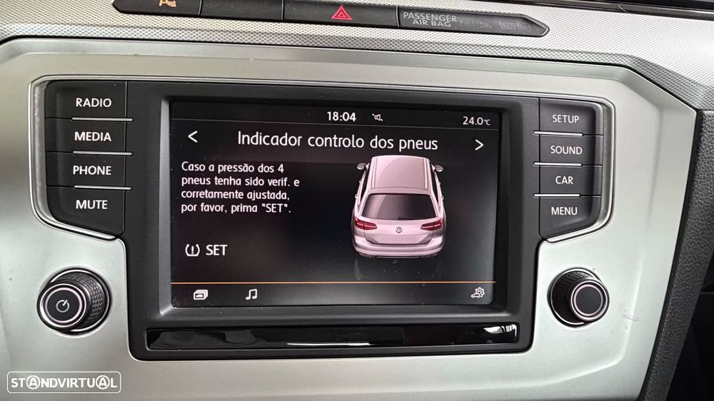 Volkswagen Passat Variant 1.6 TDI Confortline — fotografia 17