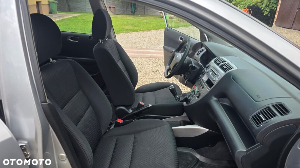 Honda Civic 1.6i ES - 20