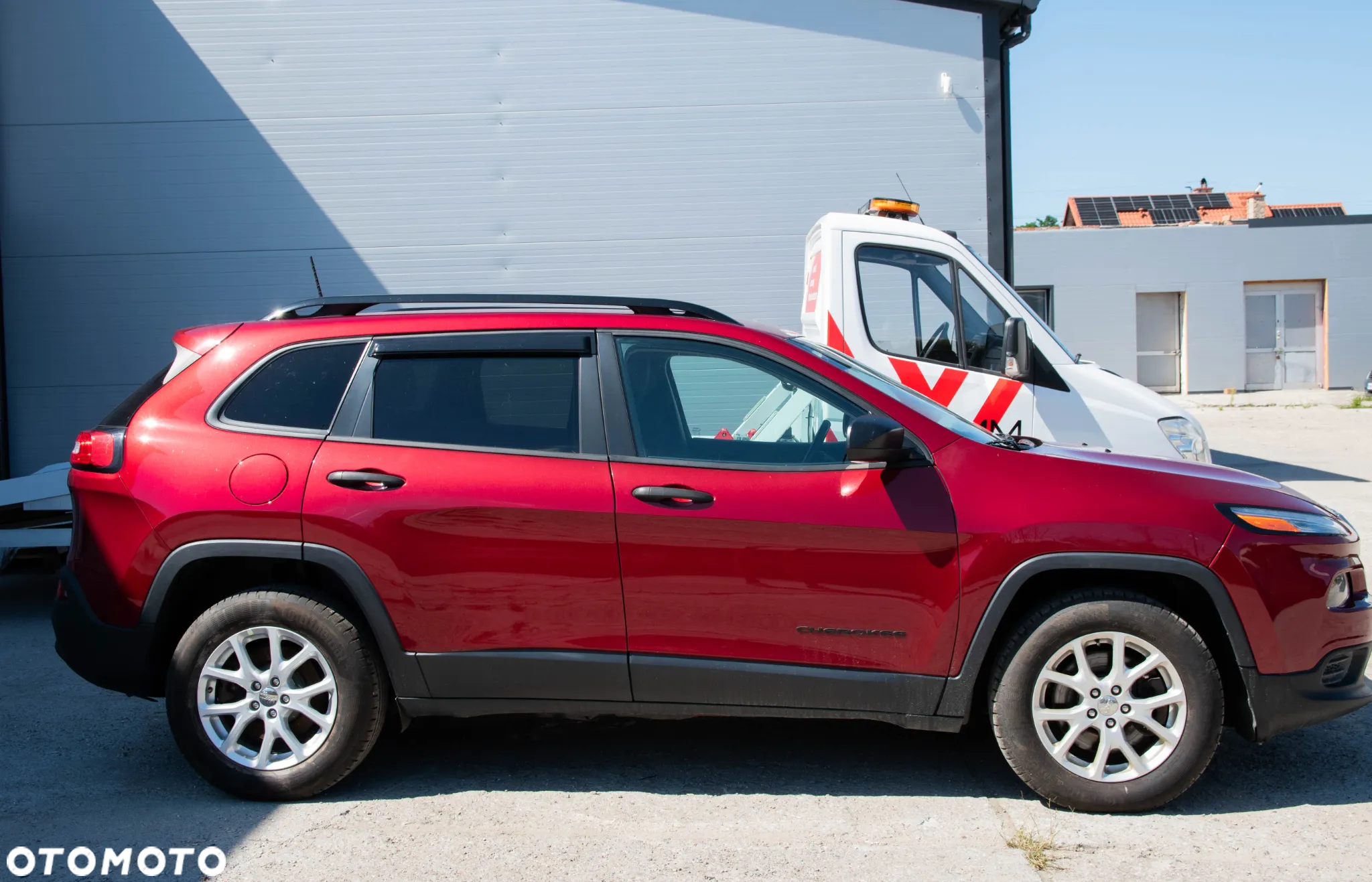 Jeep Cherokee - 5