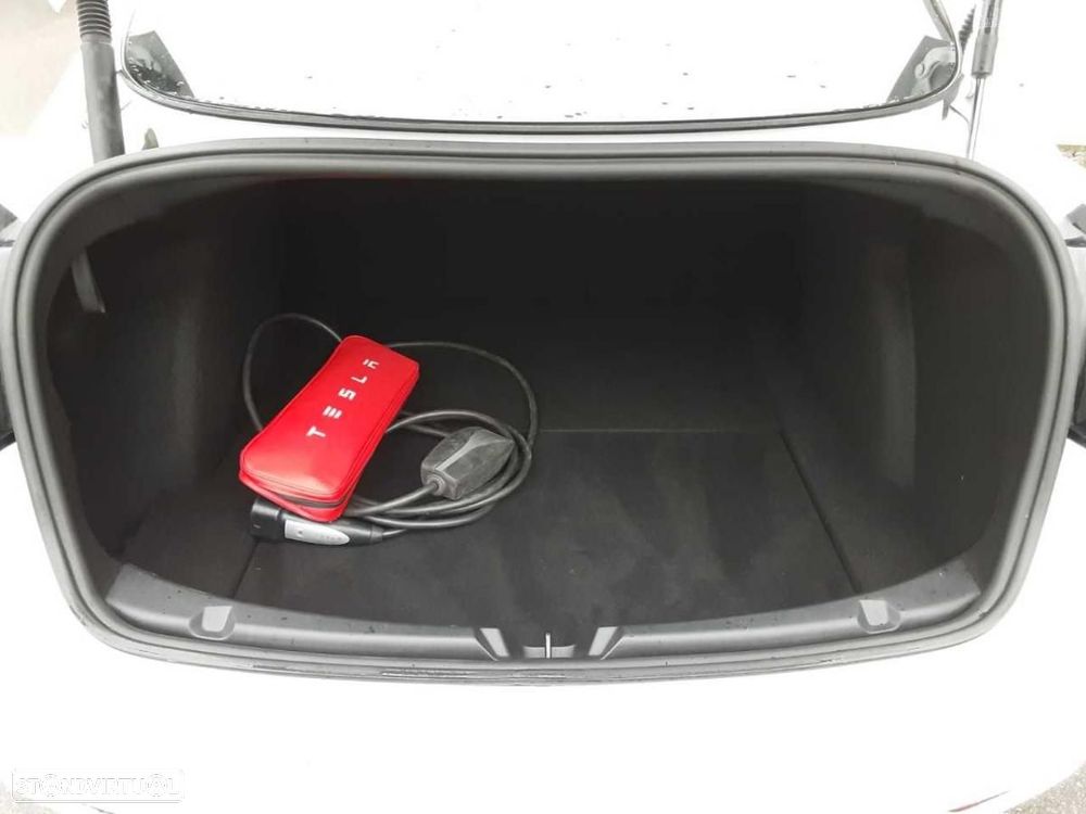 Tesla Model 3 Long Range AWD Dual Motor Performance - 8