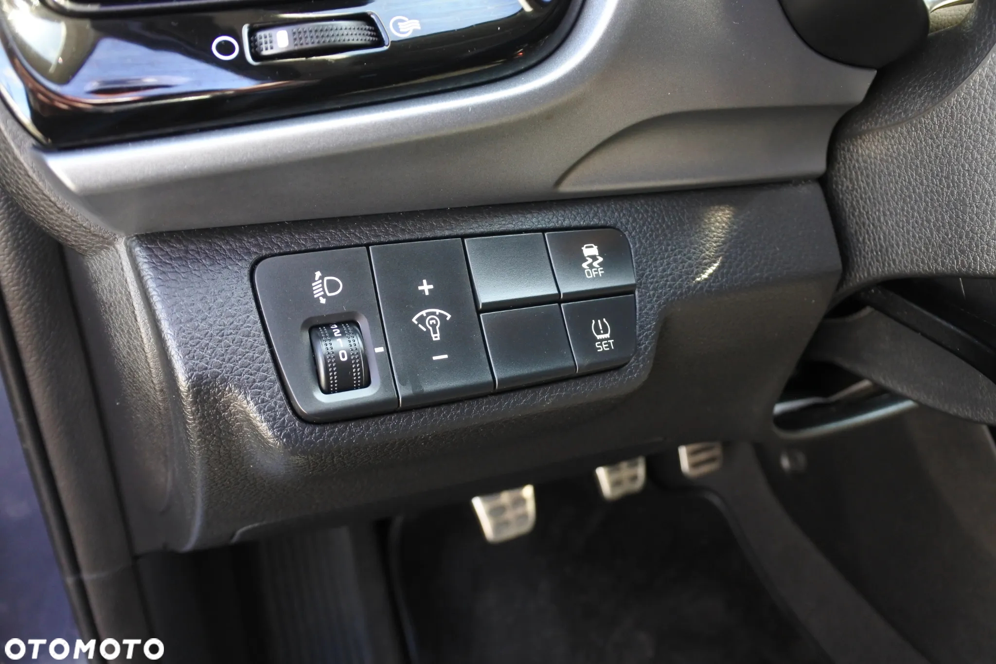 Kia Stonic 1.0 T-GDI 120 Platinum Edition - 20