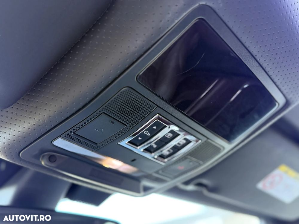Jaguar XJ 30d Premium Luxury - 26
