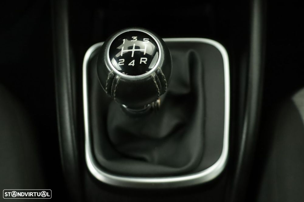 Fiat Tipo Cross 1.0 GSE T3 - 12