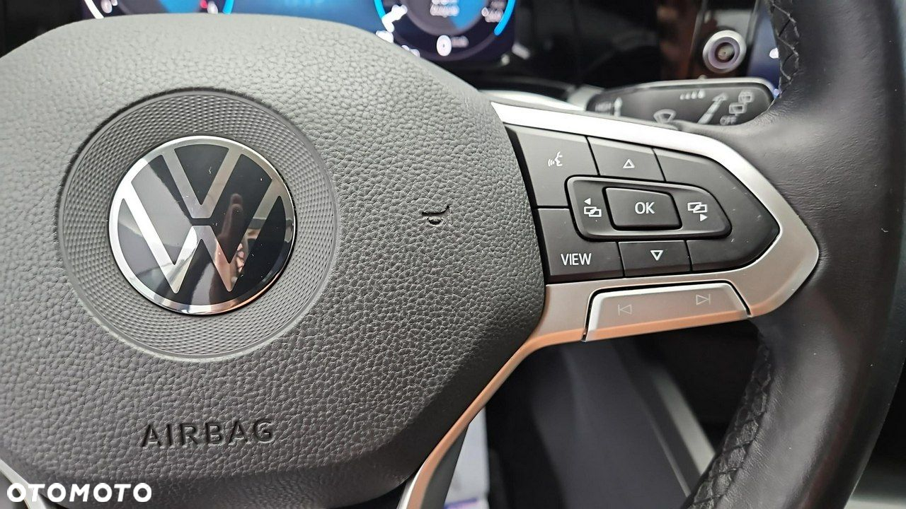 Volkswagen Golf VIII 2.0 TDI Life - 15