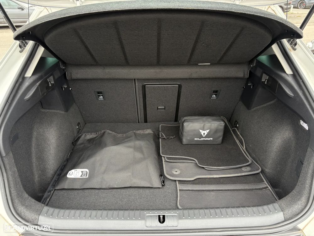 Cupra Formentor 1.4 e-Hybrid DSG Priority - 13
