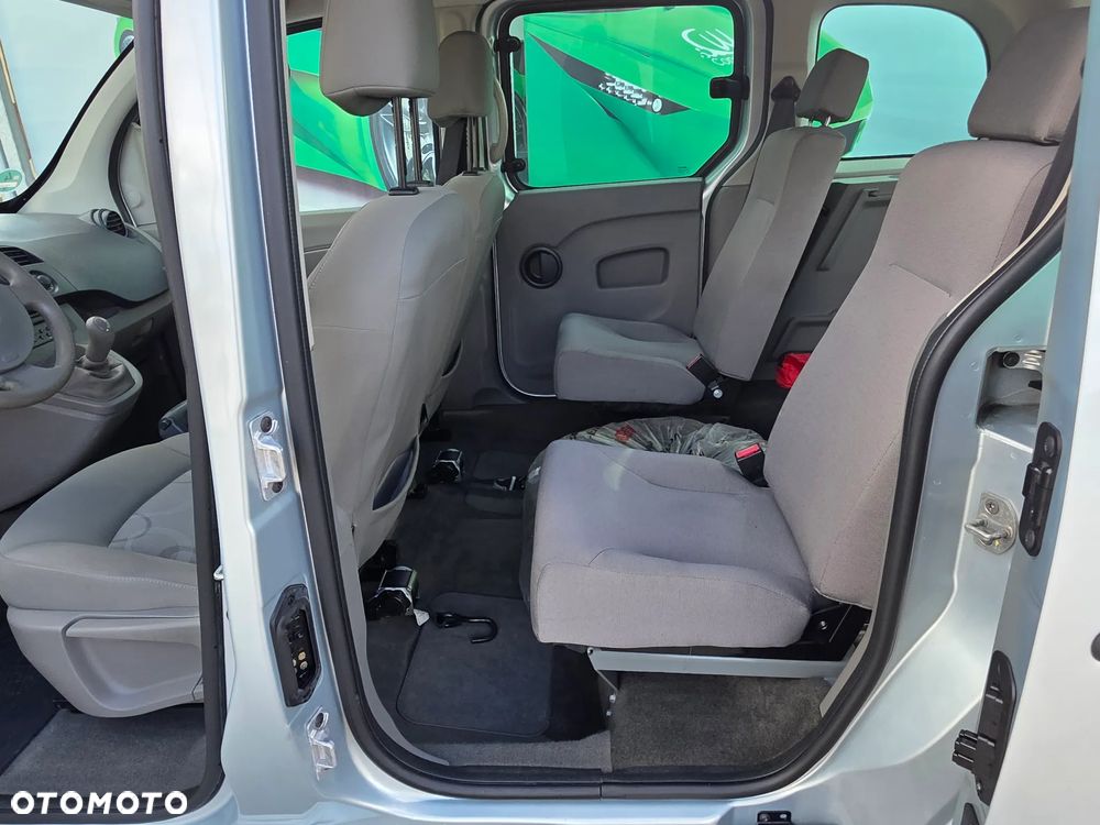 Renault Kangoo 1.6 16V Helios - 14