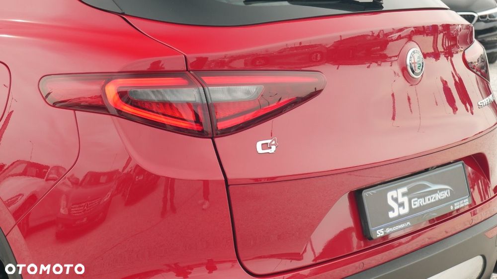 Alfa Romeo Stelvio - 26