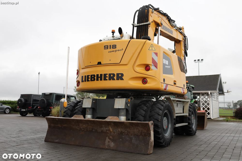 Liebherr A918 Compact - 8