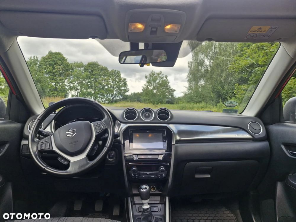 Suzuki Vitara 1.4 Boosterjet Elegance Sun 4WD - 29