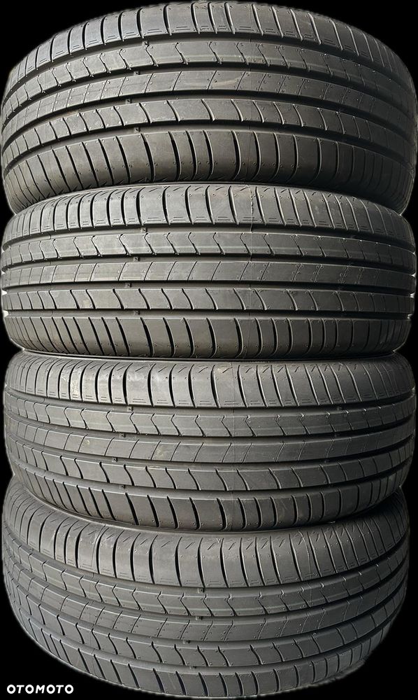 4 x 215/60R17 Kumho Ecsta HS51 2025R - 1