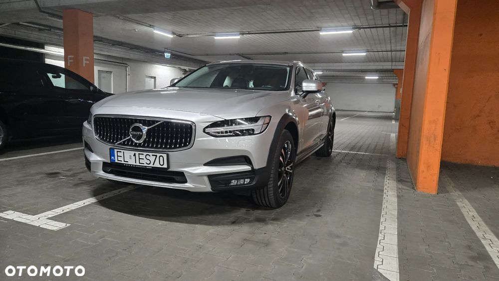 Volvo V90 Cross Country T5 AWD Pro - 28