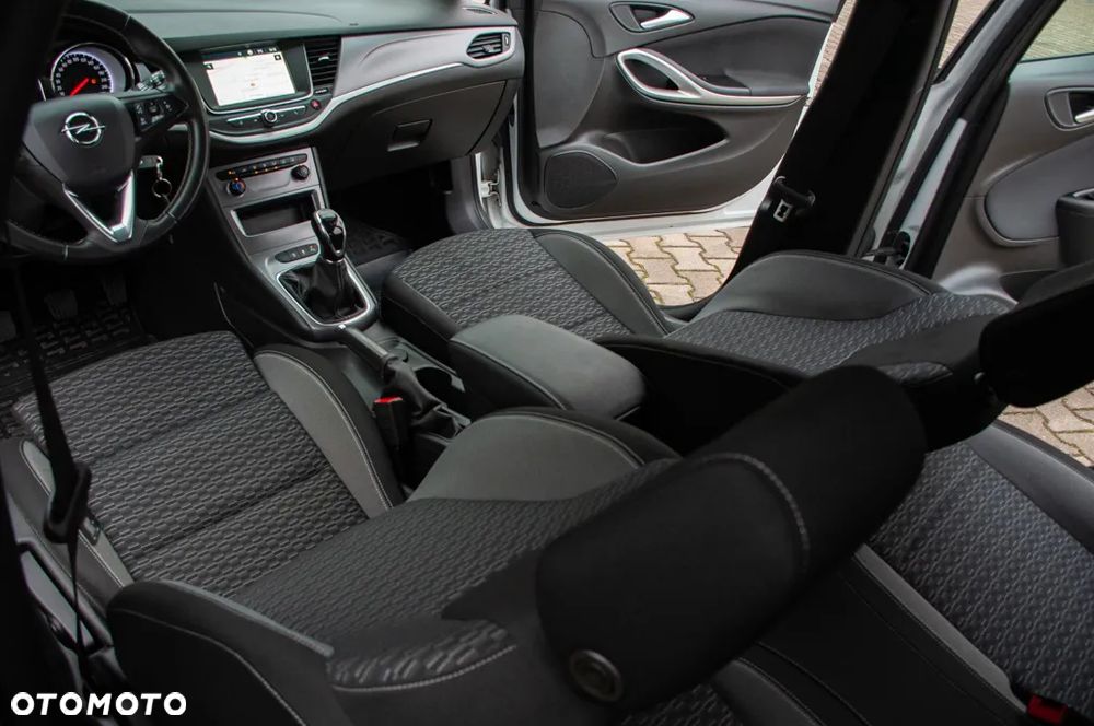 Opel Astra 1.2 Turbo Start/Stop Elegance - 29