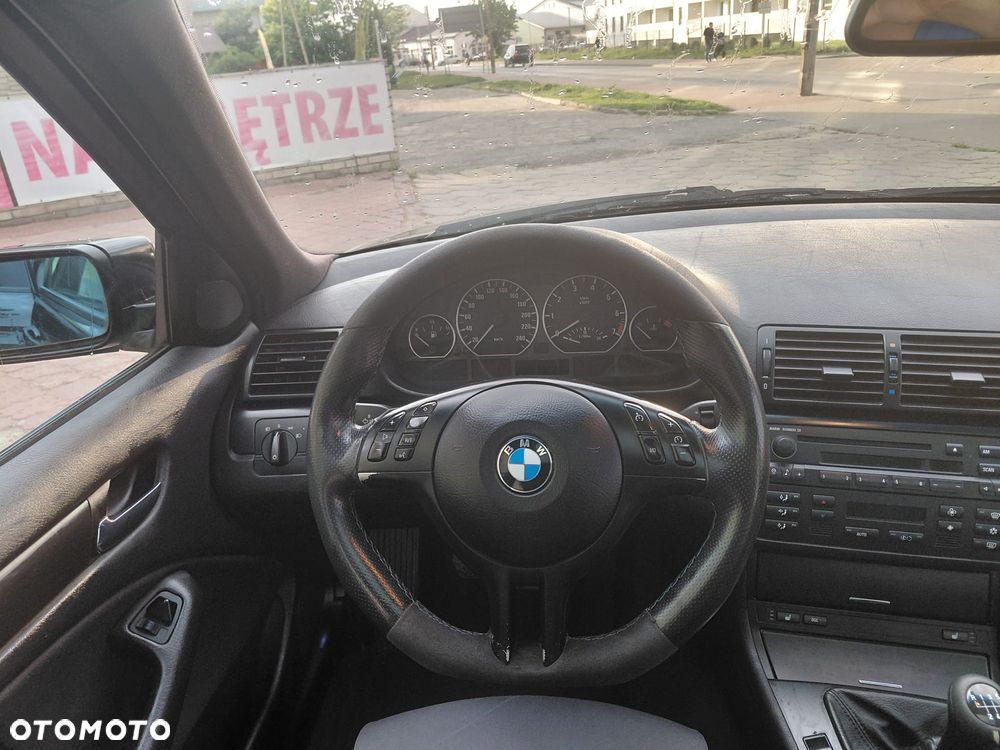BMW Seria 3 318i Edition Sport - 22