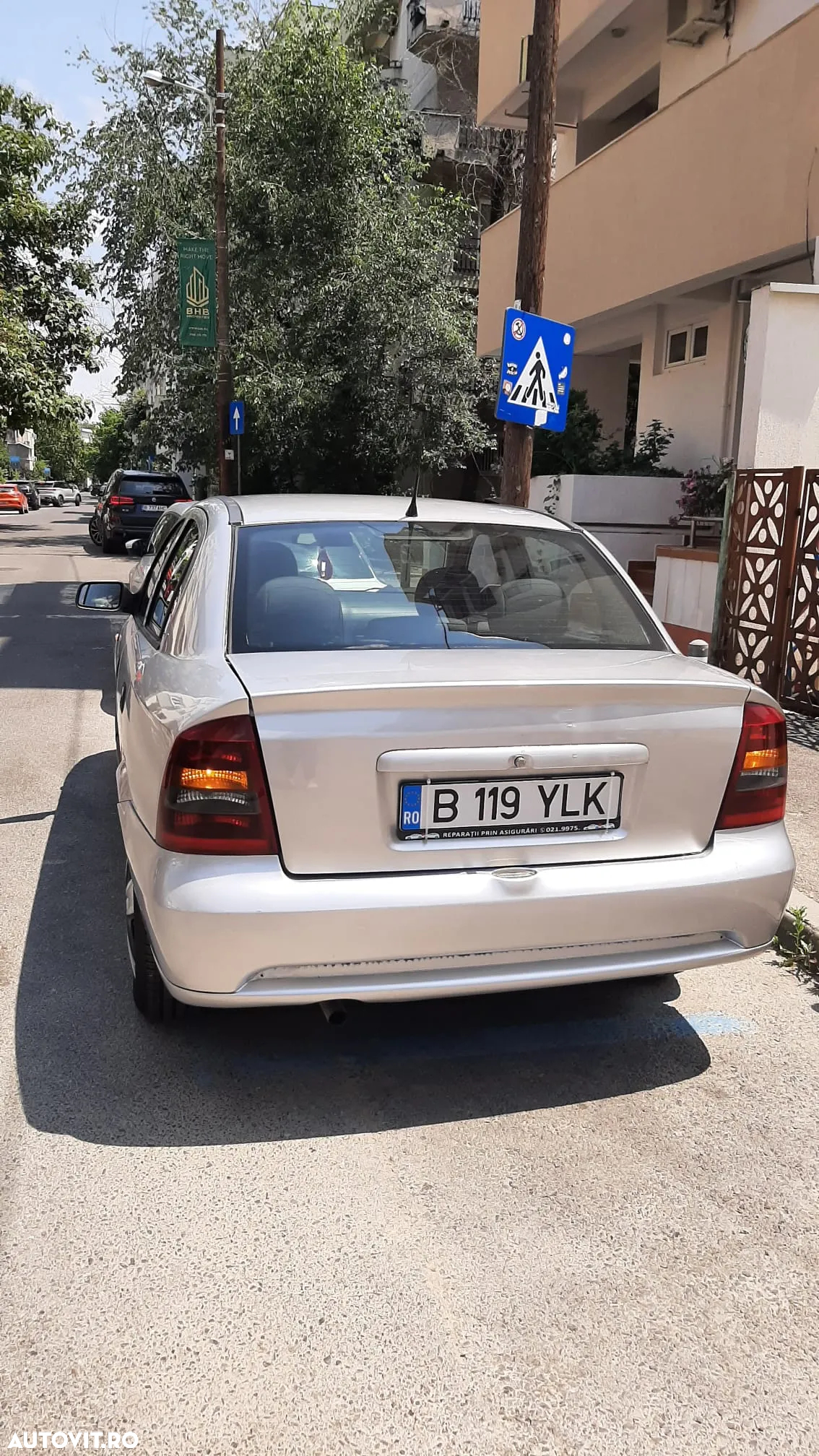 Opel Astra Classic 1.6i - 4