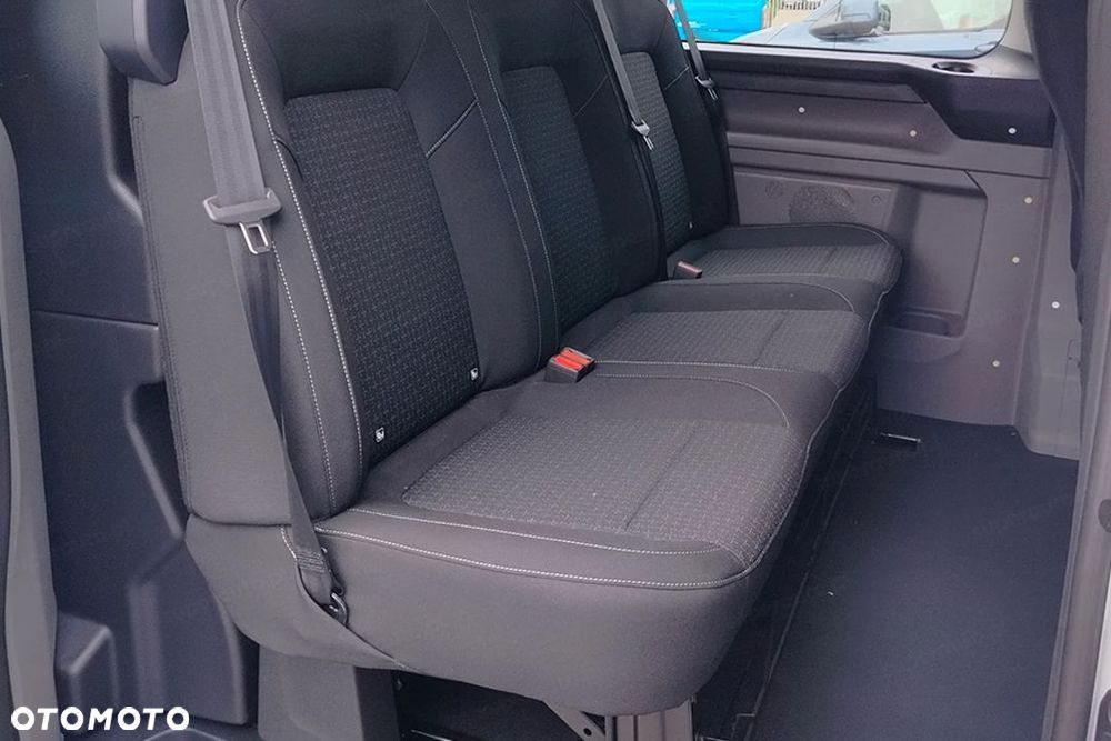 Ford Transit Custom - 13