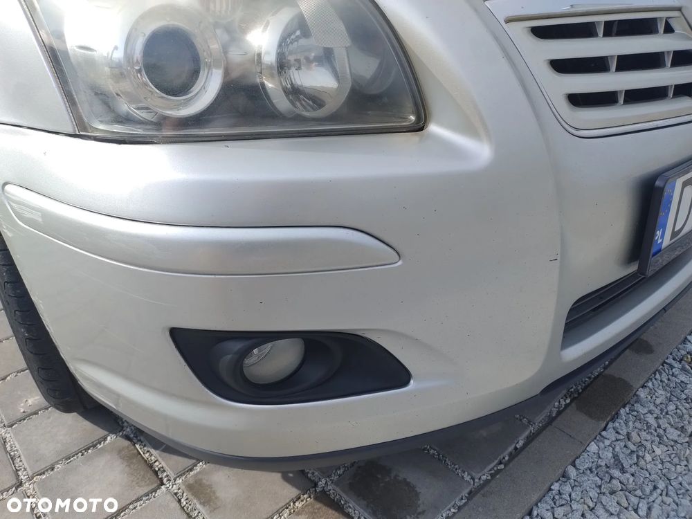 Toyota Avensis 2.0 D-4D Sol - 16