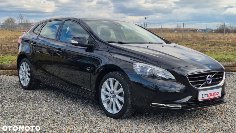 Volvo V40 T3 Momentum - 2