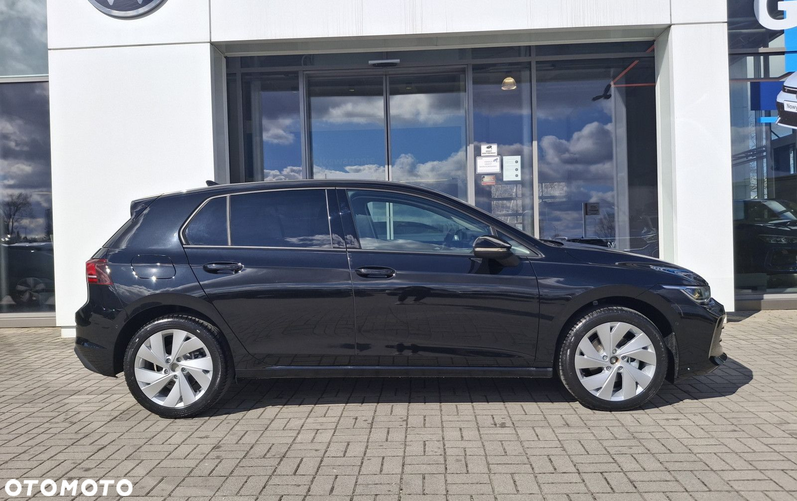 Volkswagen Golf - 5