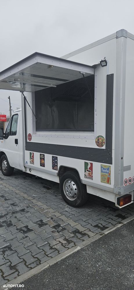 Alta Food truck full inox Gata de munca - 4
