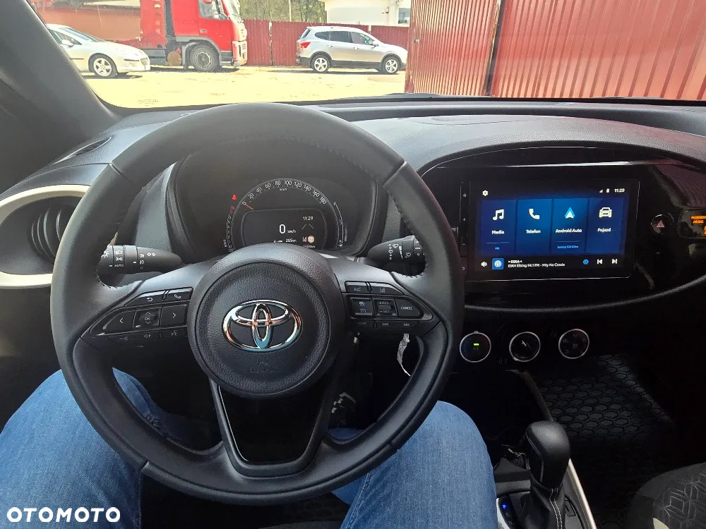 Toyota Aygo X - 18