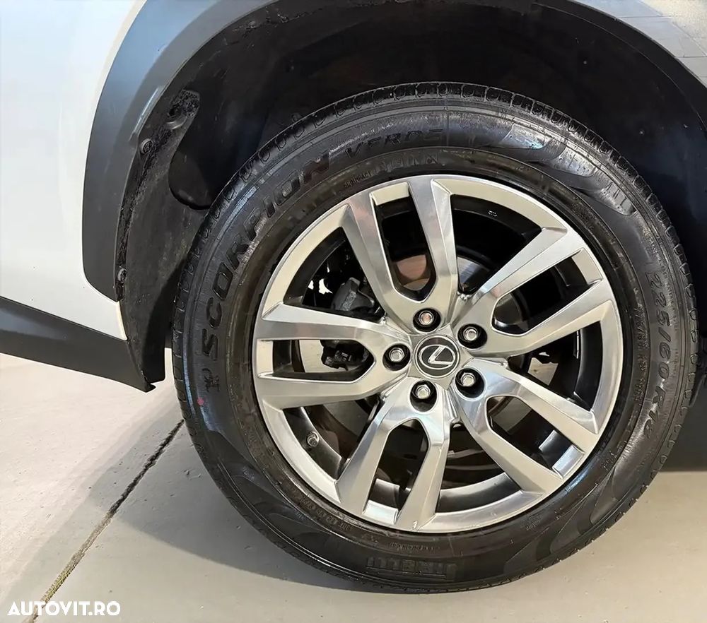 Lexus Seria NX 300h AWD Executive Plus - 9